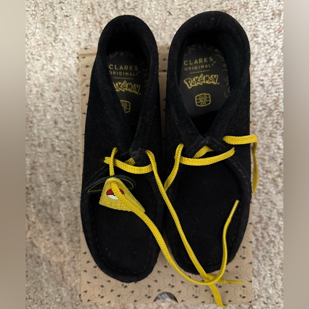 Clarks x Pokemon Boys Wallabees - size 3.5